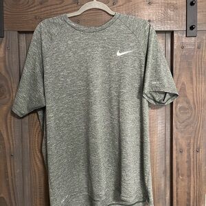 Nike Men’s Dri-Fit UPF 40+